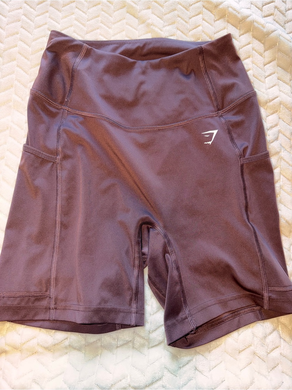 Gymshark Athletic Shorts Brown Pockets Size Small
